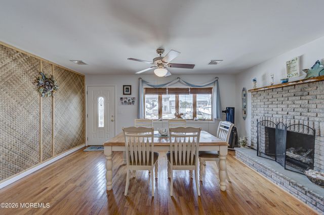 1005 Painter Pt Point, Lanoka Harbor, NJ 08734