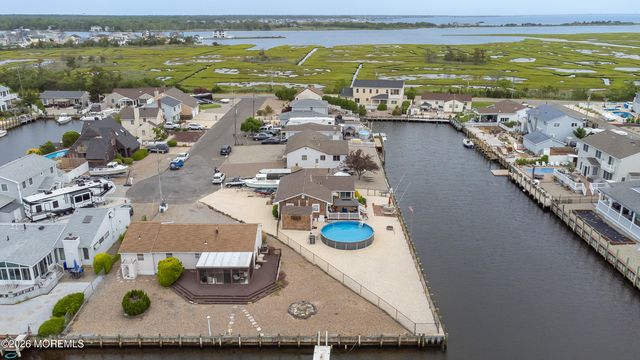 1005 Painter Pt Point, Lanoka Harbor, NJ 08734