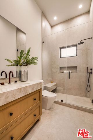 4425 Atoll Avenue, Sherman Oaks, CA 91423