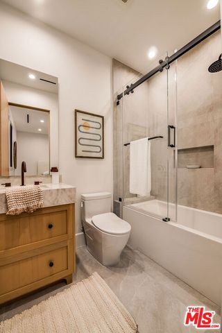 4425 Atoll Avenue, Sherman Oaks, CA 91423