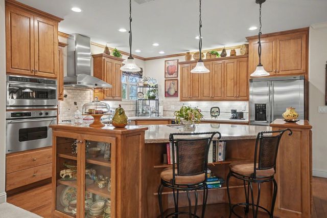 1380 Knolls Dr, Copperopolis, CA 95228