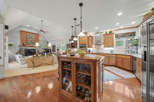 1380 Knolls Dr, Copperopolis, CA 95228