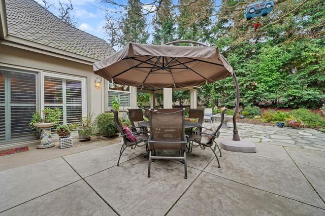 1380 Knolls Dr, Copperopolis, CA 95228