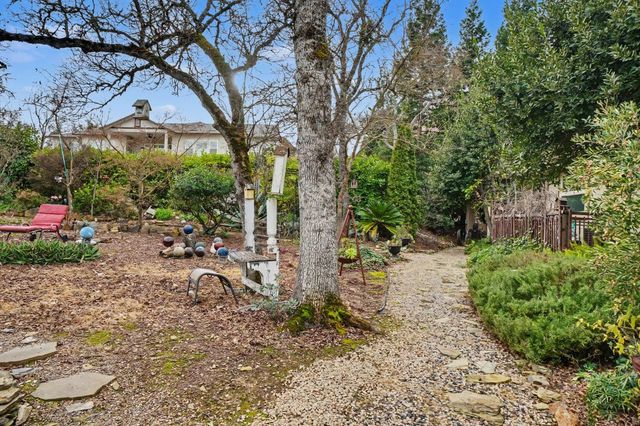 1380 Knolls Dr, Copperopolis, CA 95228