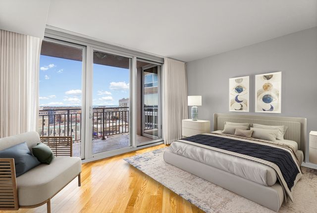 807 DAVIS Street 1308, Evanston, IL 60201