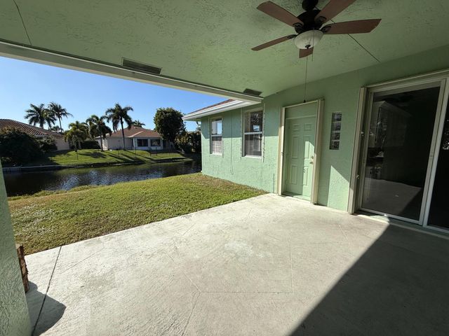 1168 Hatteras Circle, Greenacres, FL 33413