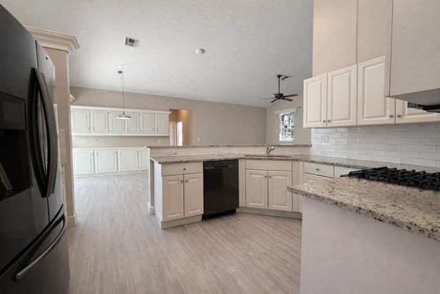 1168 Hatteras Circle, Greenacres, FL 33413