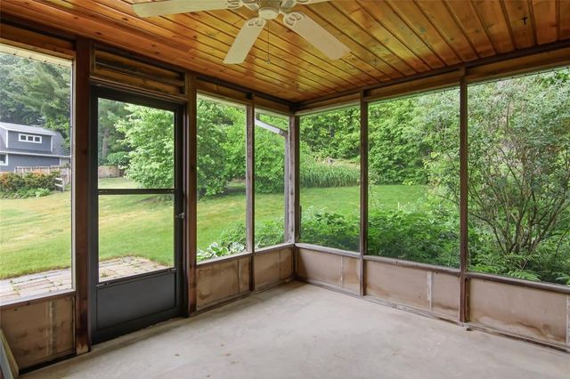 1218 Raedel Road, Eau Claire, WI 54703