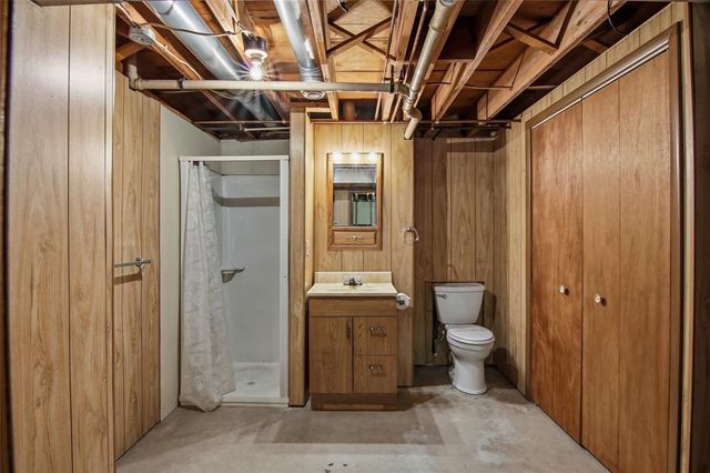 1218 Raedel Road, Eau Claire, WI 54703