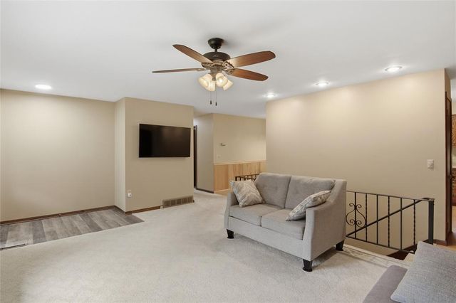 1218 Raedel Road, Eau Claire, WI 54703