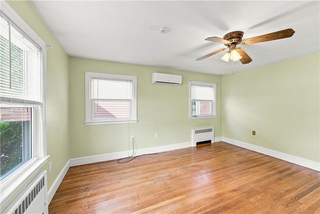 357 Old River Road, Lincoln, RI 02838