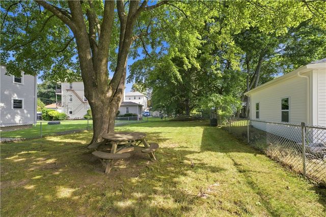 357 Old River Road, Lincoln, RI 02838