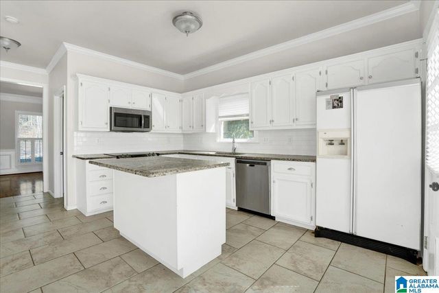 4540 EAGLE POINT DRIVE, Birmingham, AL 35242