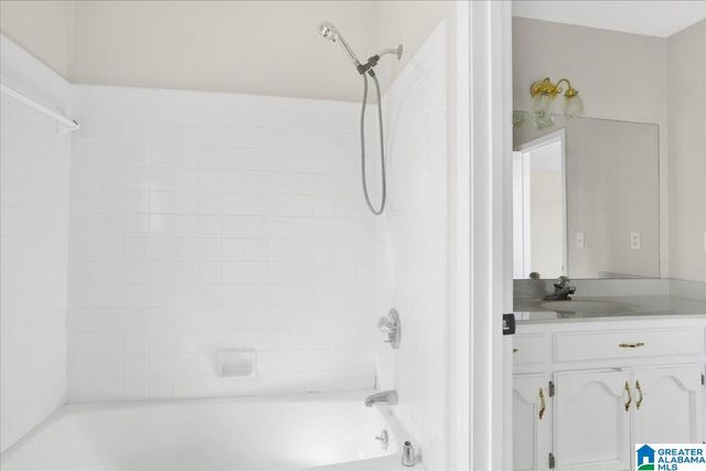 4540 EAGLE POINT DRIVE, Birmingham, AL 35242