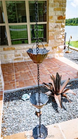 11 Dogwood, Hilltop Lakes, TX 77871
