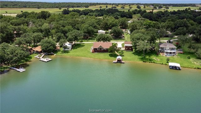 11 Dogwood, Hilltop Lakes, TX 77871