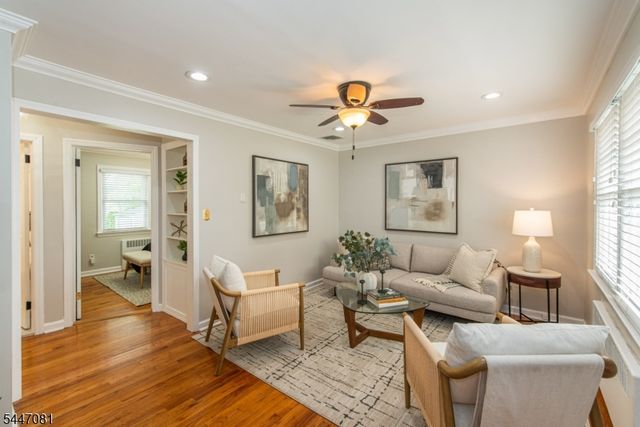37 Evans Rd, Bloomfield Twp., NJ 07003