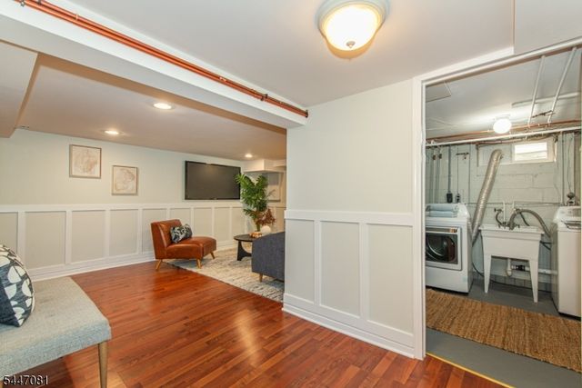 37 Evans Rd, Bloomfield Twp., NJ 07003