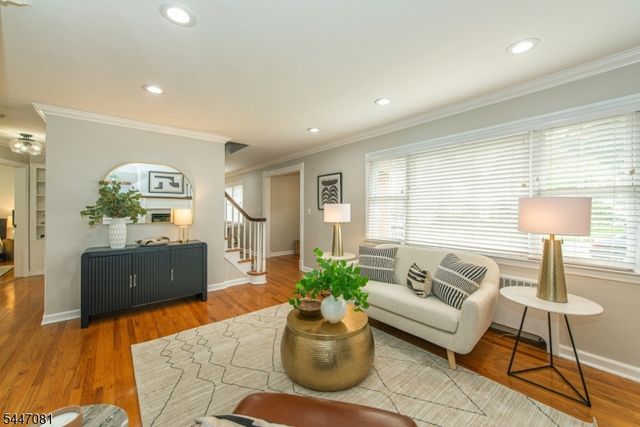 37 Evans Rd, Bloomfield Twp., NJ 07003