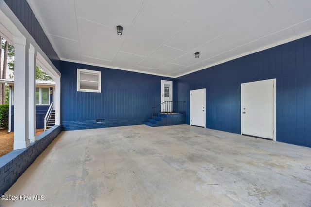 172 Pine Ridge Drive, Whispering Pines, NC 28327