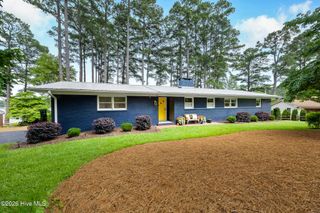 172 Pine Ridge Drive, Whispering Pines, NC 28327
