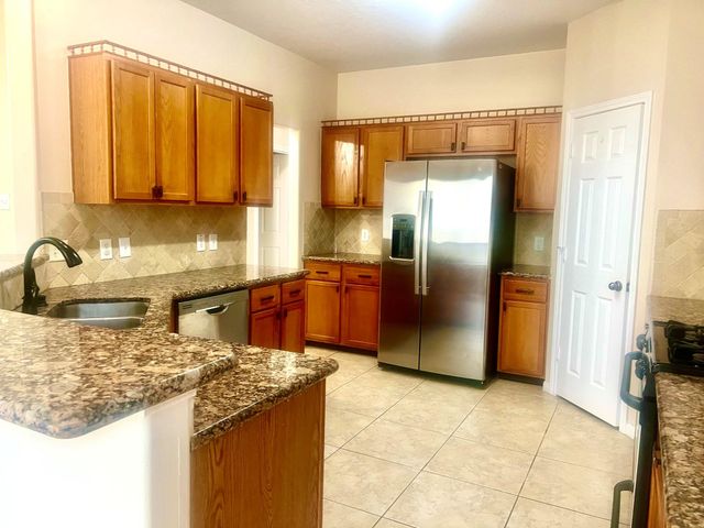 16315 Woma Court, Sugar Land, TX 77498