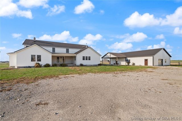 8750 Westport Road, Marysville, IN 47141