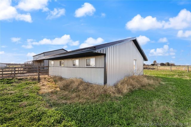8750 Westport Road, Marysville, IN 47141