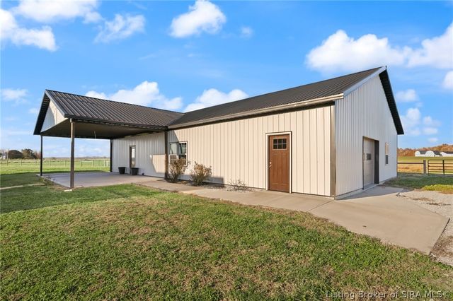 8750 Westport Road, Marysville, IN 47141