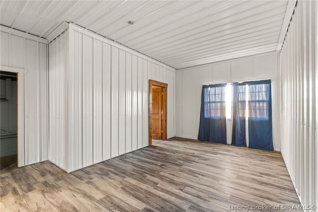 8750 Westport Road, Marysville, IN 47141