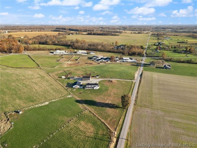 8750 Westport Road, Marysville, IN 47141