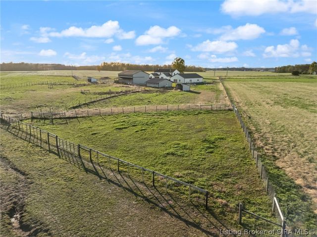 8750 Westport Road, Marysville, IN 47141