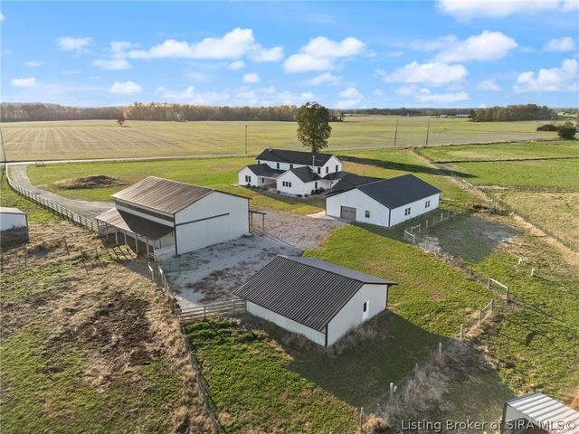 8750 Westport Road, Marysville, IN 47141