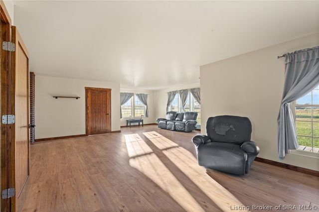 8750 Westport Road, Marysville, IN 47141