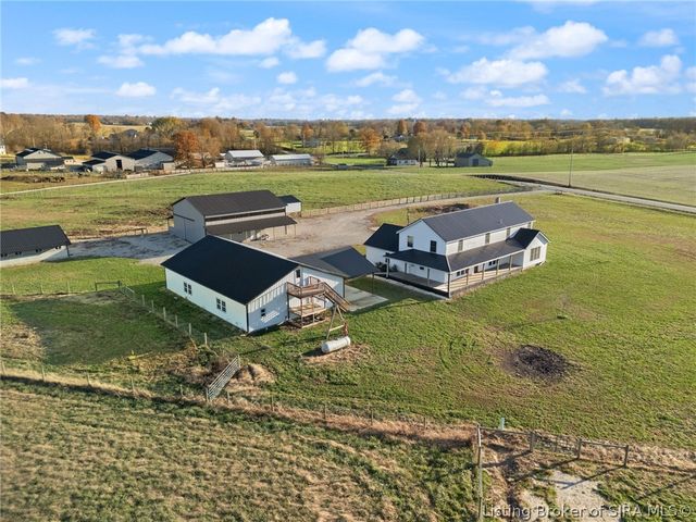 8750 Westport Road, Marysville, IN 47141