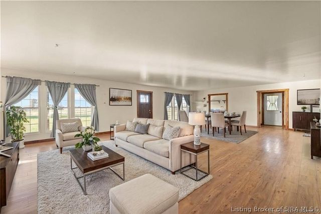 8750 Westport Road, Marysville, IN 47141