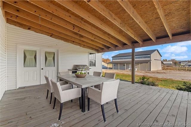 8750 Westport Road, Marysville, IN 47141