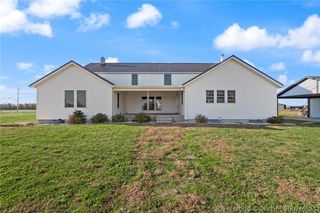 8750 Westport Road, Marysville, IN 47141