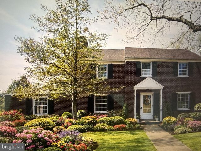 110 ALAPOCAS DR, Wilmington, DE 19803