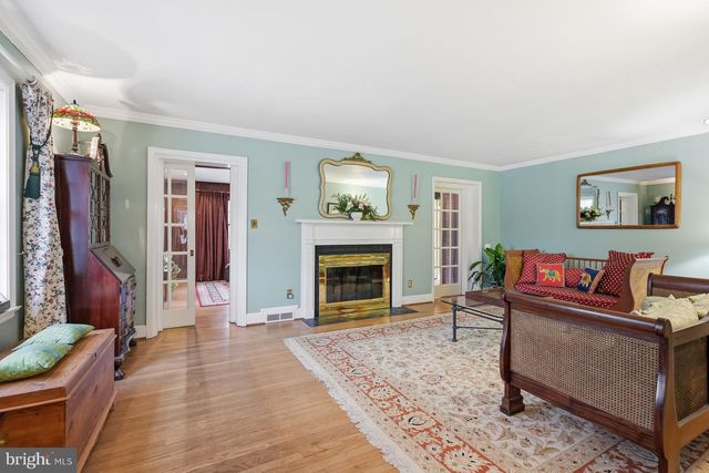 110 ALAPOCAS DR, Wilmington, DE 19803