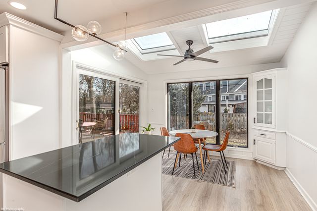 11943 S 70th Court, Palos Heights, IL 60463