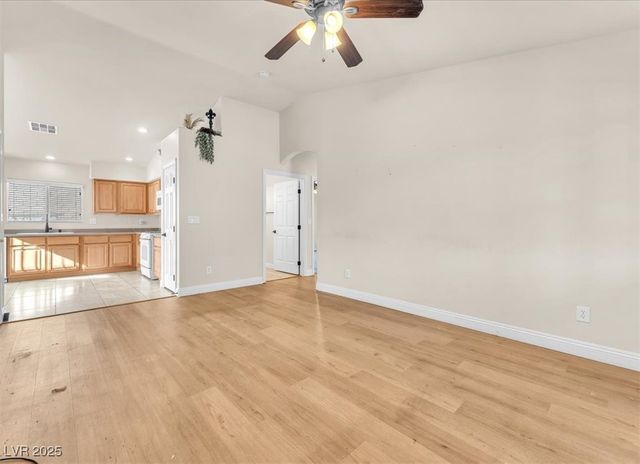 10435 Madagascar Palm Street, Las Vegas, NV 89141