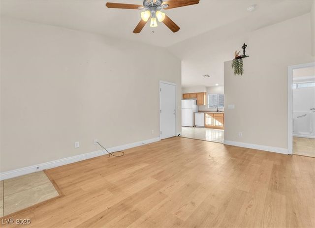 10435 Madagascar Palm Street, Las Vegas, NV 89141