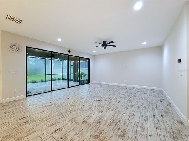 14654 HORSE TROT ROAD, Lithia, FL 33547