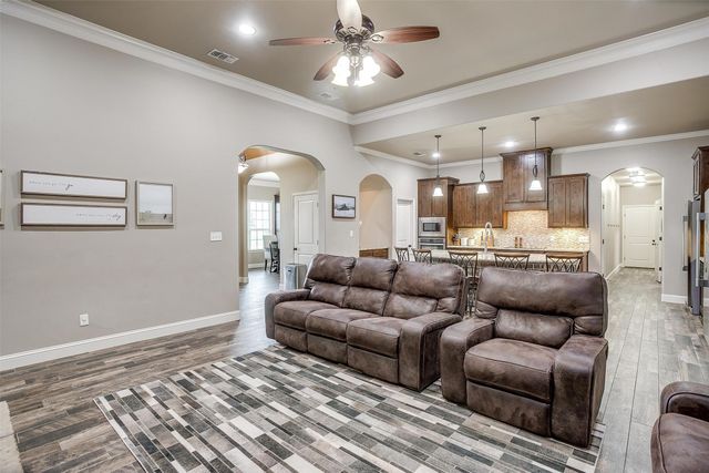 138 Brock Lane, Millsap, TX 76066