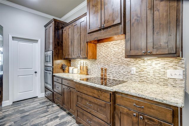 138 Brock Lane, Millsap, TX 76066