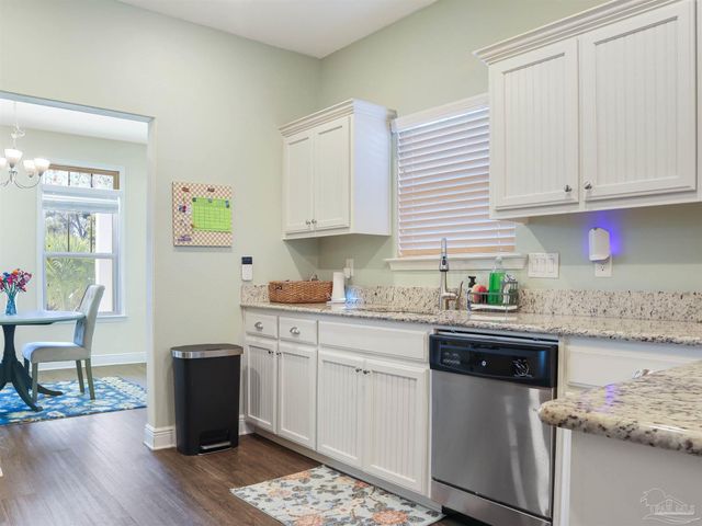 802 W Wright St, Pensacola, FL 32501