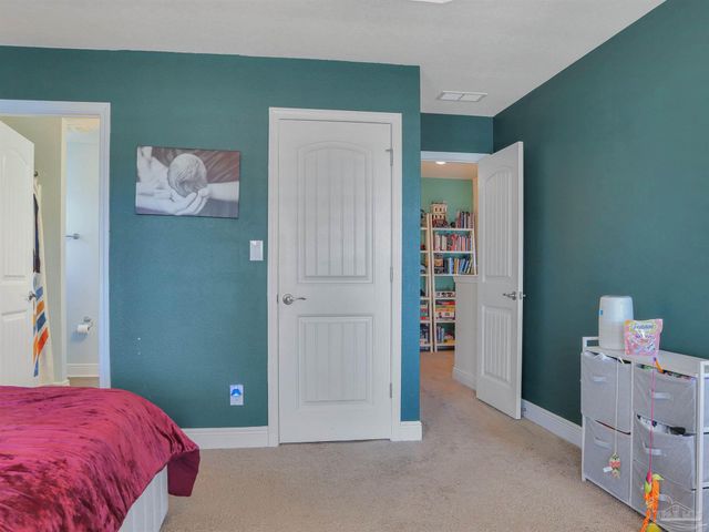 802 W Wright St, Pensacola, FL 32501