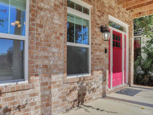 802 W Wright St, Pensacola, FL 32501