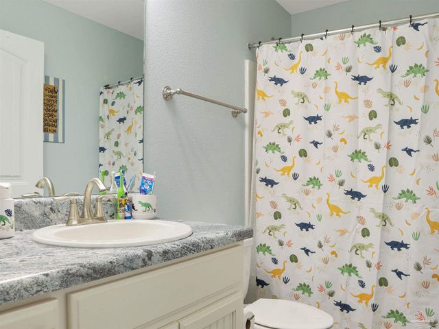 802 W Wright St, Pensacola, FL 32501